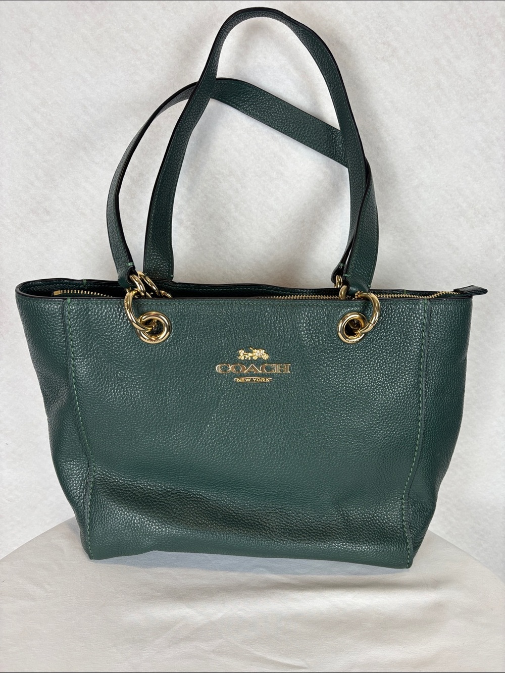 Coach Pebbled Leather Tote Bag Green Gold Hardware Shoulder Bag Zip Top Office